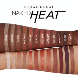 Urban Decay Naked Heat – Paleta de Sombras de Ojos, 12 Tonos Cálidos con Acabado Mate, Satinado y Metálico, Textura Aterciopelada, Alta Pigmentación, Incluye Brocha y Espejo, Cruelty-Free