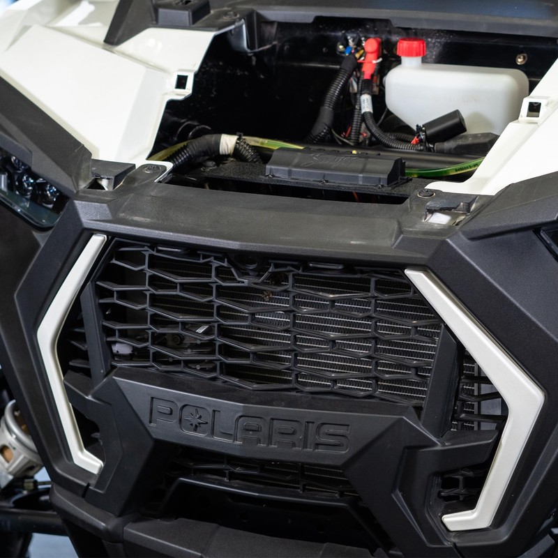 Stinger SPXSH440 SwitchHUB 4-Channel 100 Amp Solid-State High Current Relay