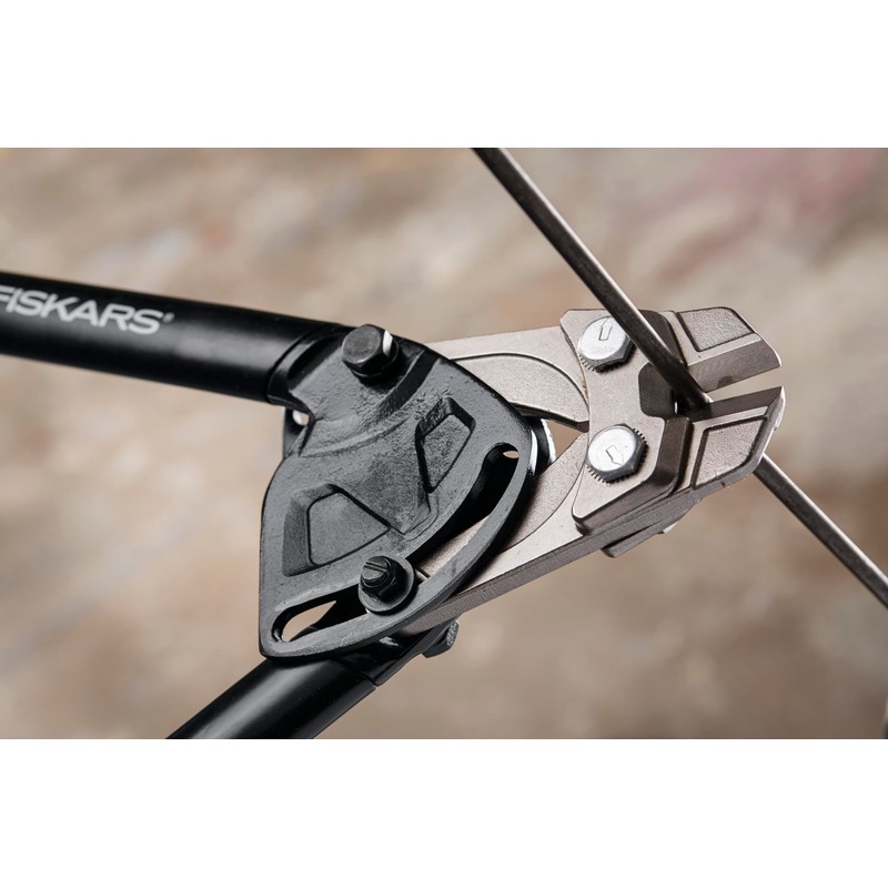 Fiskars PowerGear Bolt Cutter (30 Inch)