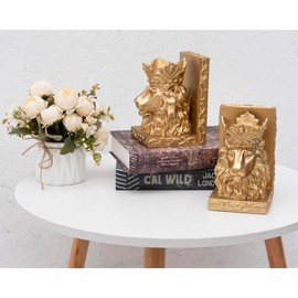 BOIHEGU Lion Statue Bookends, 7 inch Resin Exquisite Lion Statue(Set of 2) Heavy Duty Non-Skid Decorative Bookends, Gold Accent Lion Gifts for Men Father Leo Home Office Desk Shelf Decor