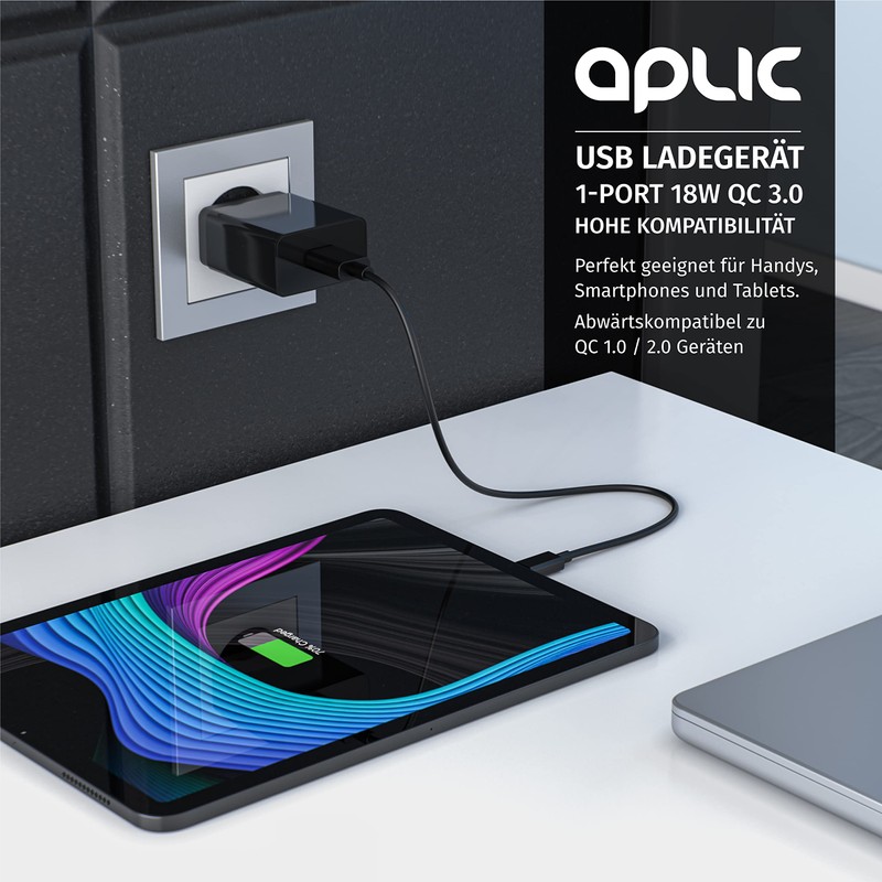 CSL USB Charger with Quick Charge Black