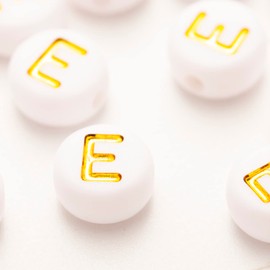 200Pcs Acrylic Letter Beads Alphabet Gold Letter B White Beads for Jewelry Making Bracelets Necklaces Key Chains DIY 4X7mm (E)