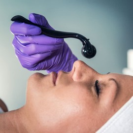 Sistema Regeneración de Colágeno, Disminuye cicatrices, estrías, imperfecciones de la piel, estimula el crecimiento de cabello y barba, elaborado de titanio mejora la elasticidad de la piel promueve la circulación sanguínea (0.25)