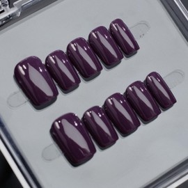 Purple Press on Nails Solid Color Fake Nails Short Square False Nails Designs Salon Quality Stick on Nail Full Cover Thickened Handmade Press on Nail Glossy Acrylic Nails for Women (S）