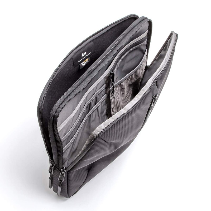 Air Travel Collection Tech Folio 16 PC Case 21025 Black