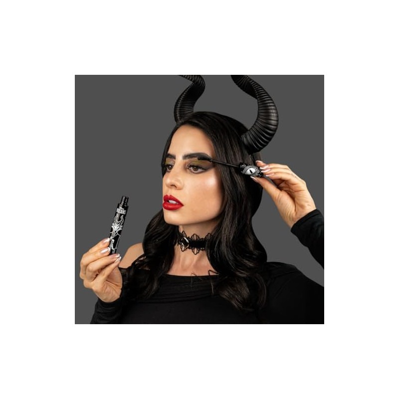 Republic Cosmetics - Máscara de pestañas Maléfica - A prueba