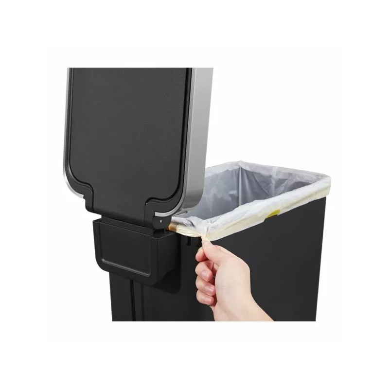 Better Homes & Gardens 10.5 Gallon Plastic Slim Kitchen Step