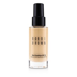 Skin Foundation SPF15 by Bobbi Brown Cool Sand 30ml
