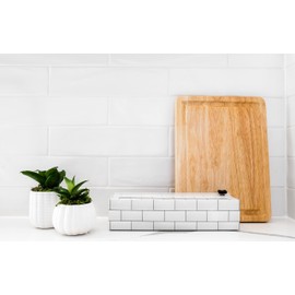 ChicWrap Subway - Dispensador de plástico para azulejos con rollo de plástico profesional de 9 x 250 pies, dispensador reutilizable con cortador deslizante, ideal para cocinas pequeñas y espacios