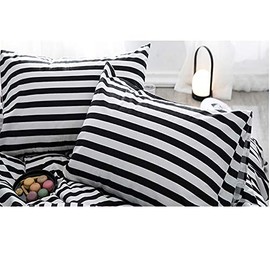 CLOTHKNOW Fundas de almohada a rayas tamaño king en negro y blanco, juego de 2 fundas de almohada con cierre envolvente, fundas de almohada negras tamaño king para hombres y mujeres