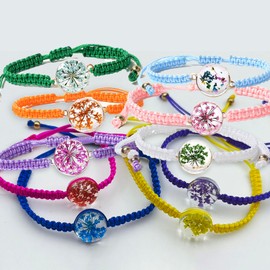 OuMaiFeng Pack of 10 Friendship Bracelets for Children Girls Party Bags Children's Birthday Party 6 7 8 9 10 11 Years, Girls Braided Colourful Flowers Friendship Bracelet Adjustable for Children Women