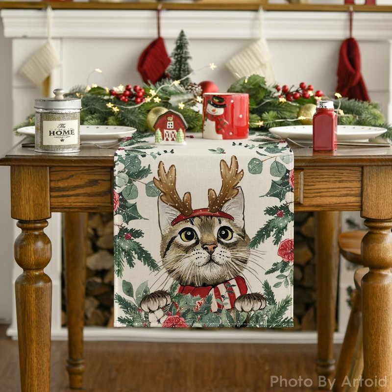 Artoid Mode Holly Flowers Eucalyptus Cat Christmas Table Runner, Winter,