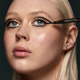 Lamel Crush Look Eyeliner – High Pigmentation – Fine Brush – Long-Lasting & Waterproof Formula - Ideal for All Skin Types and Tint – Black, 8.5ml (0.29 oz)