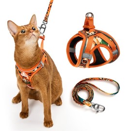 Cat Harness and Leash Set, Step-in Escape Proof Adjustable Vest Harness for Small Medium Large Cats, Lightweight Soft Breathable Reflective Kitten Harness, Easy to Wear for Walking Travel, Camping, XS