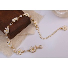 CrownOfRibbons Daisy Jewellery Bracelet for Her, Flower Design for Women, In an Organza Gift Bag