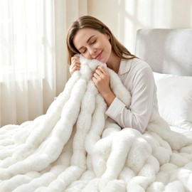 Luxury Faux Fur Throw Blanket, Plush Textured Design Bubble Blanket, Soft Cosy Cover for Sofa and Bed,Gift for Women Girls Kids and Children (White, Twin (63" x 79"))