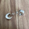 Agálea | Aretes tipo arracadas Media Luna Cartoneada lisa de