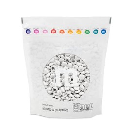 M&M'S Class of 2026 Milk Chocolate Candies, 2 Pounds of White Bulk Candy Printed With Grad-Themed Images, Resealable Bag for Graduation Parties, Grad Gifts, DIY Favors & More