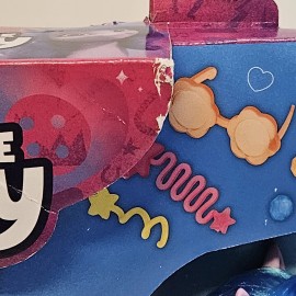 Hasbro My Little Pony Izzy Moonbow Toy Figure New Generation 6" Read Box Issues