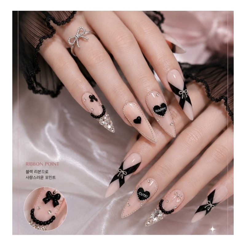 Chic princess handmade nail tips - Paddy B / 시크