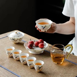 SILINE Fine Ceramic Tea Set,Chinese Suet Jade White Porcelain Gaiwan with 6 Cups and Share Mug,Infuse Brew Kong Fu Loose Leaf Tea Make Set