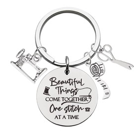 Sewing Keychain Gifts for Quilter Mom Christmas Xmas Gifts for Daughter Best Friend Birthday Gifts for Sewing Lovers Gifts for Quilters Seamstress Gifts for Crafter Costume Designer Women