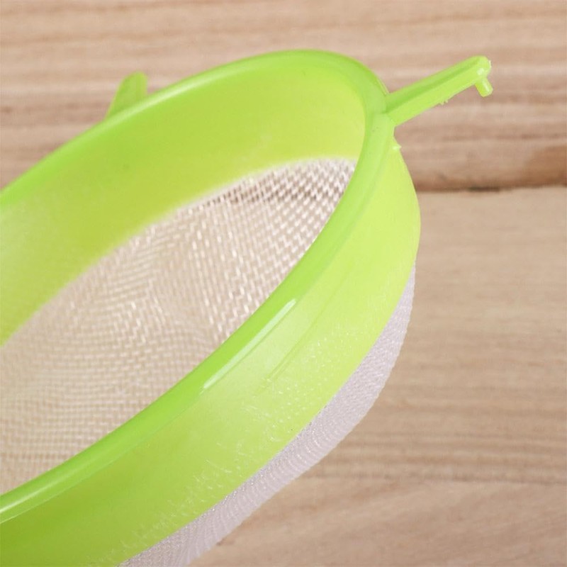 3 Pcs/Set Green Flour Sifter with Long Handle, Hangable Flour
