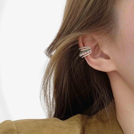 Aneneiceera Boho CZ Emerald Circle Earrings Gold Pearl Wide Ring Helix Earrings Green Crystal Rhinestone Minimalist Ear Cuff Earrings Not Pierced Clip On Earring Jewellery for Women and Girls, Metal