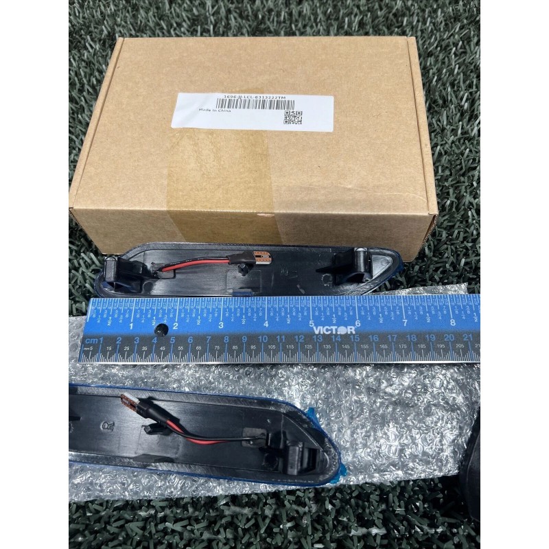 Unbranded (2-Pk) Side Repeaters Blue LCL-6313222TM (#95)