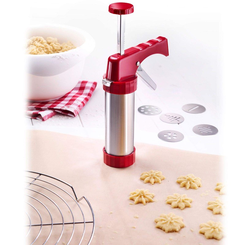 Westmark Pastry Press/Piping Syringe, with 8 Moulded Discs and 8