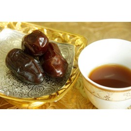 Al Madina Dates - Pack of 2-2LBS/907g - تمور المدينة الفاخرة