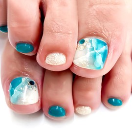 Short Square Press on Toenails Summer Fake Toe Nails with Designs Rhinestone Gel Glue on Toenails Blue Gradient Acrylic Toe Nails Glitter Full Cover Stick on Toenails for Coquette Women