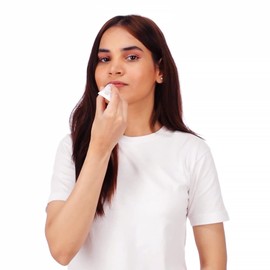 Leovard Lip Luster Hyaluronic Acid Lip Balm Hydrating Lip Serum - Organic Natural Lip Hydrating Treatment, Moisturizing Lip Serum, Reduce Dryness Lip Lines Lip Enhancer For Fuller Plump Lips (1 Pack)