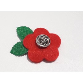 Handmade Red Felt Poppy Brooch Badge Pin with Cute Black Button. Felt Flower Pin. 4 x 3 cm.