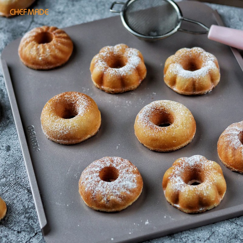 CHEFMADE Donut Pan, Nonstick 6 Cavity Pattern Doughnut Pan for