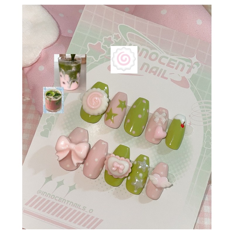 Matcha Strawberry Foam Handmade Nail Tips - Stiletto / 말차