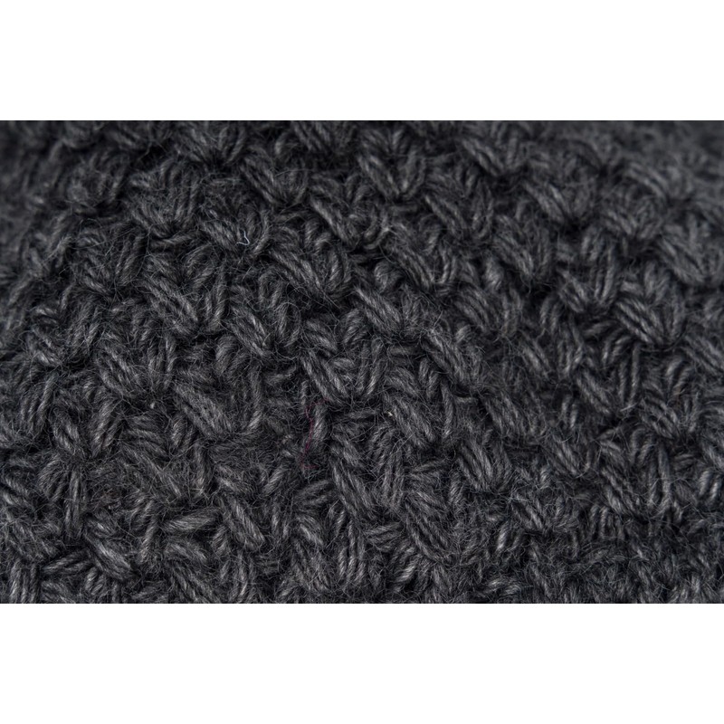 styleBREAKER 04024208 Children's Bobble Hat Crochet with V Pattern, Warm