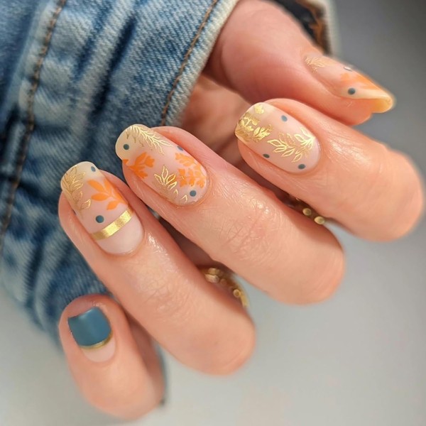 24 Pcs Matte Press on Nails Medium Coffin Fake Nails
