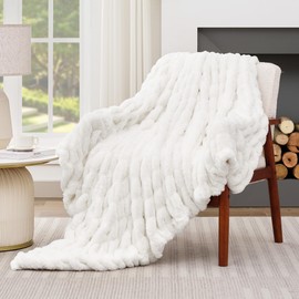 Touchat Luxury Faux Rabbit Fur Throw Blanket, 700GSM Premium Ruched Design with Ultra-Soft Reverse, Cozy Fuzzy Fluffy Blanket for Bed, Couch or Sofa - 50"x60", White