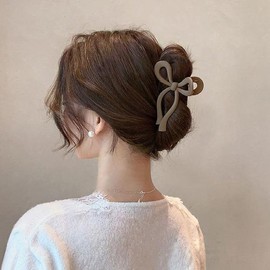 Wine & Cook Half-up matte ribbon hair clip / 반묶음머리 무광 리본 집게핀