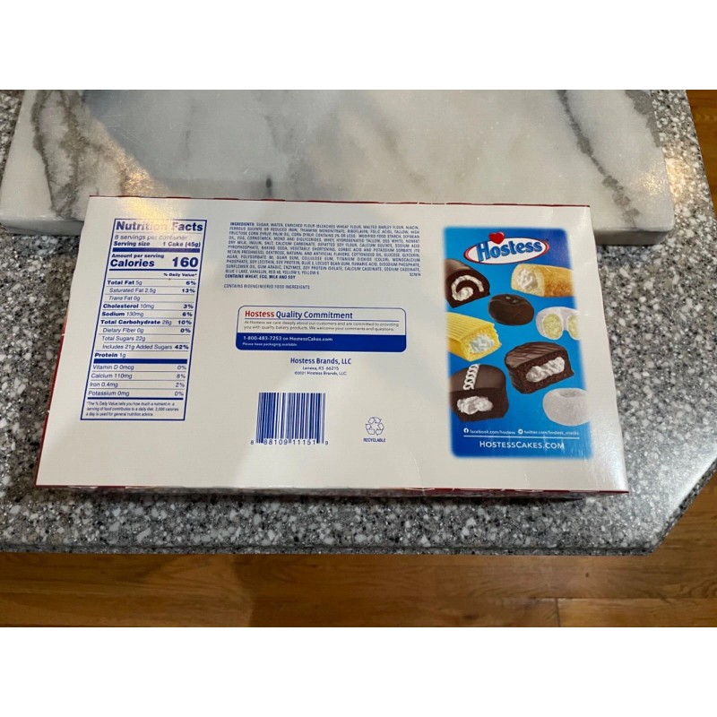 Hostess CupCakes PATRIOTIC 2021 - LE Box - 8 Cakes