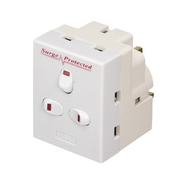 Invero Invero 3 Way UK Mains Extension Switched 13A Adapter Plug Individually Triple Neon Switched Block Socket Splitter Surge Protected - White