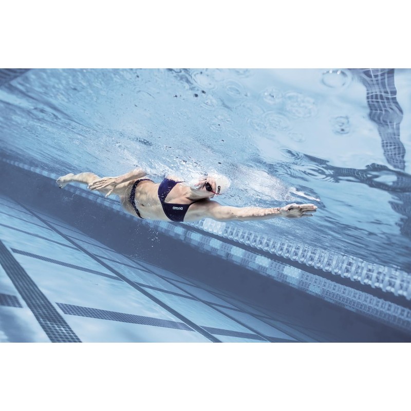 Arena Performance Women's Solid Team Bikini Top Royal-White