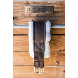 INTREPID INTERNATIONAL Fleece English Girth with Double Elastic, Brown/White Fleece, 34