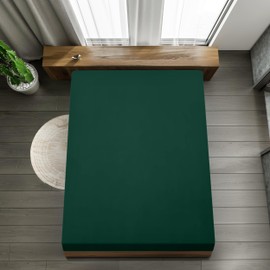 Utopia Bedding Fitted Sheet Double, Emerald - Deep Pocket 14 inch (35 cm) - Easy Care - Soft Brushed Microfibre Fabric - Shrinkage and Fade Resistant - Bottom Sheet