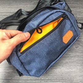 VANQUEST Dendrite-Small Waist Pack (Solid Black)