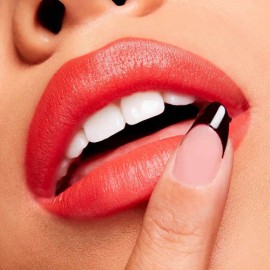 Labial Mac Powder Kiss Velvet Blur Slim Stick Color Hot Paprika                                                                                       