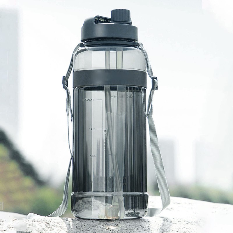 Sports Water Bottle, 2000 ml, Large Water Cup with Straw,