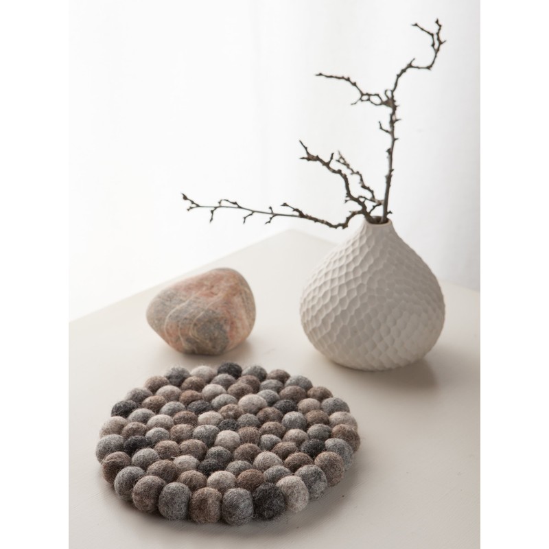 myfelt Néla Felt Ball Pot Rest Round Virgin Wool –