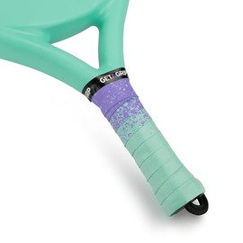 GET A GRIP - Personalisiertes Padel Übergriffband - Rutschfestes Padel Overgrip, Griffband für Tennisschläger, Badminton, Squashschläger - Anti-Schweiß (Paint The Lines (Violett + Minze), 1 Grip)
